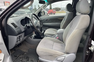 Toyota Hilux vaihtoauto