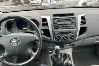 Toyota Hilux vaihtoauto