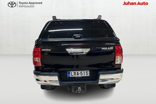 Toyota Hilux vaihtoauto