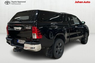 Toyota Hilux vaihtoauto