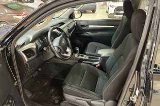 Toyota Hilux vaihtoauto