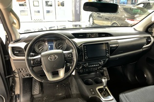 Toyota Hilux vaihtoauto