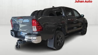 Toyota Hilux vaihtoauto