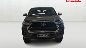 Toyota Hilux vaihtoauto