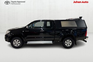 Toyota Hilux vaihtoauto