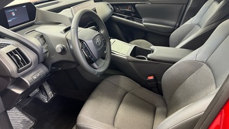 Toyota bZ4X vaihtoauto