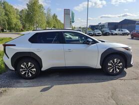Toyota bZ4X vaihtoauto