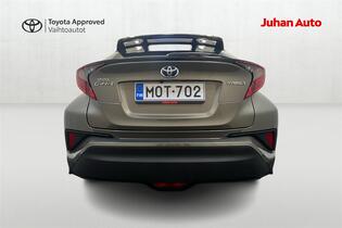 Toyota C-HR vaihtoauto