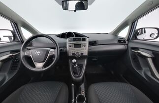 Toyota Verso vaihtoauto