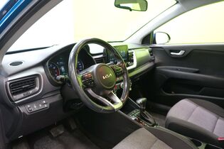 Kia Stonic vaihtoauto