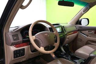 Toyota Land Cruiser vaihtoauto