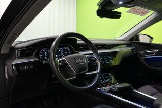 Audi e-tron vaihtoauto