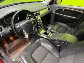 Volvo V70 vaihtoauto