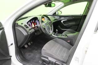 Opel Insignia vaihtoauto