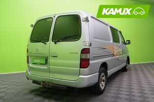 Toyota Hiace vaihtoauto