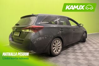 Toyota Auris vaihtoauto