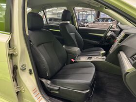 Subaru Legacy vaihtoauto