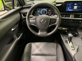 Lexus UX vaihtoauto