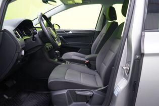 Volkswagen Golf Sportsvan vaihtoauto