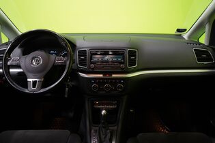 Volkswagen Sharan vaihtoauto