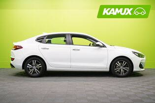 Hyundai i30 Fastback vaihtoauto