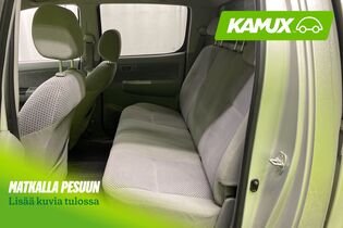 Toyota Hilux vaihtoauto