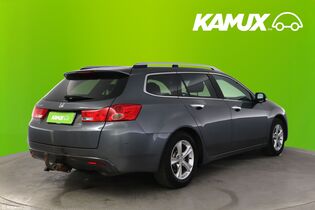Honda Accord vaihtoauto