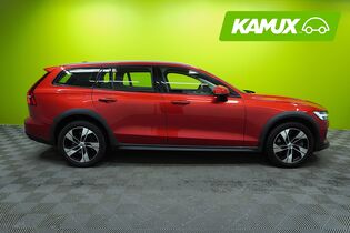 Volvo V60 Cross Country vaihtoauto