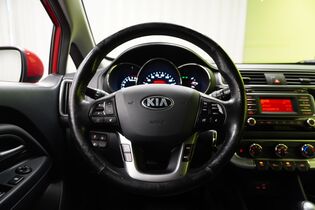 Kia Rio vaihtoauto