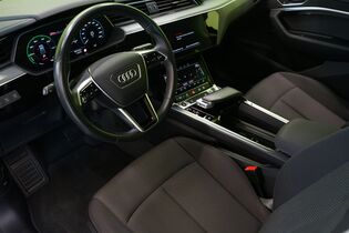Audi e-tron vaihtoauto