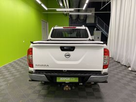 Nissan Navara vaihtoauto