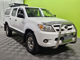Toyota Hilux vaihtoauto