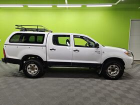 Toyota Hilux vaihtoauto