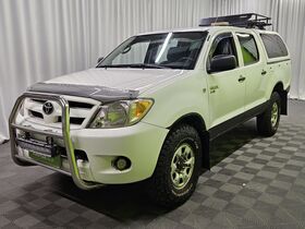 Toyota Hilux vaihtoauto