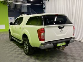 Nissan Navara vaihtoauto