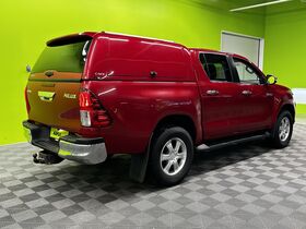 Toyota Hilux vaihtoauto