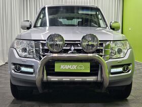 Mitsubishi Pajero vaihtoauto