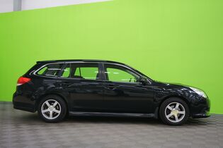Subaru Legacy vaihtoauto