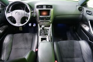 Lexus IS vaihtoauto