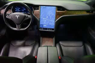 Tesla Model S vaihtoauto