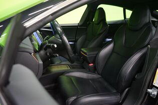 Tesla Model S vaihtoauto