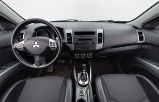 Mitsubishi Outlander vaihtoauto