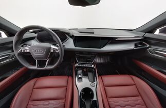 Audi e-tron GT vaihtoauto