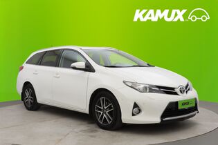 Toyota Auris vaihtoauto