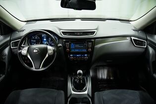 Nissan X-Trail vaihtoauto