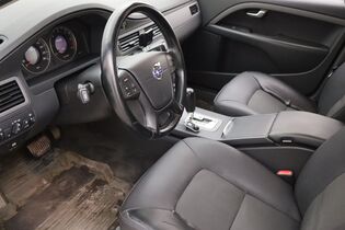 Volvo V70 vaihtoauto