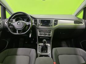 Volkswagen Golf Sportsvan vaihtoauto