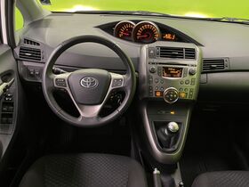 Toyota Verso vaihtoauto