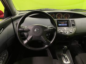 Nissan Primera vaihtoauto