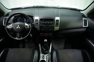 Mitsubishi Outlander vaihtoauto